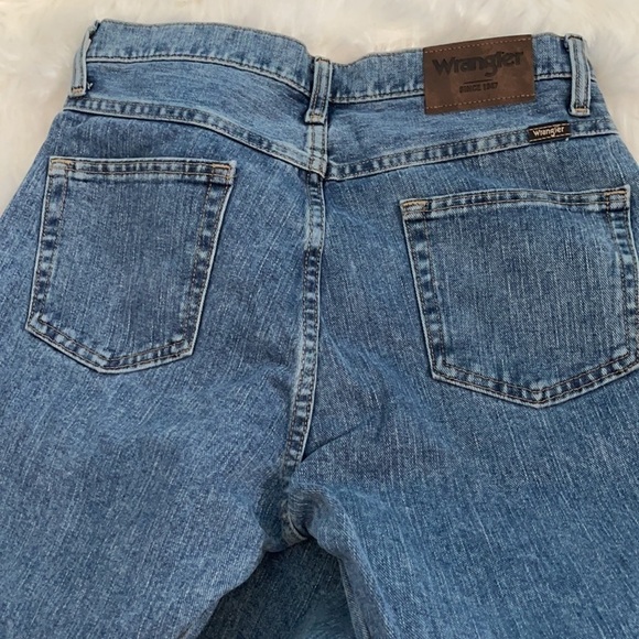 nwot Wrangler Crescent Moon Loose Fit Jeans US 30 - Picture 4 of 8